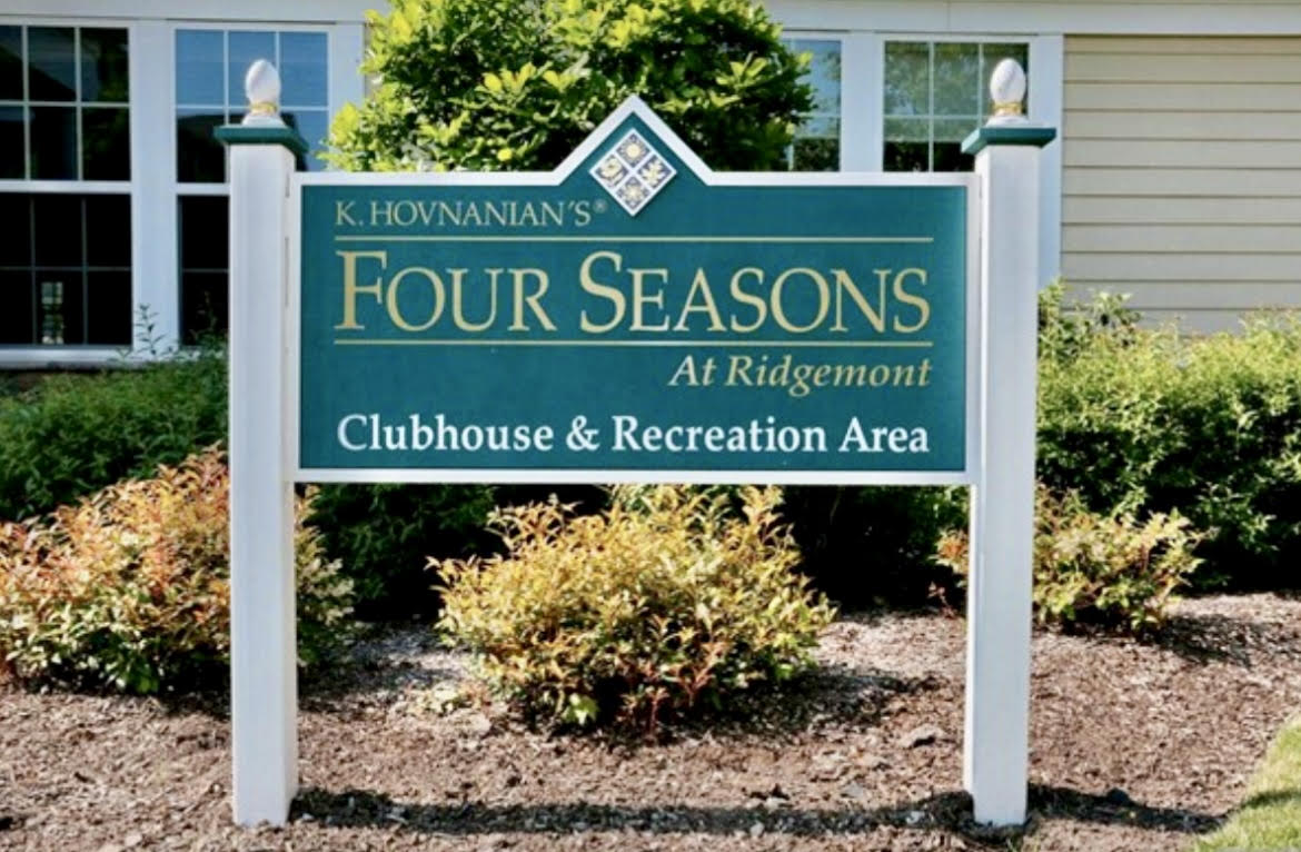 Four Seasons at Ridgemont welcome sign and logo